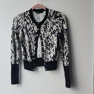 Karen Millen Viscose Blend Fine Knit Printed Snap Front Cardigan